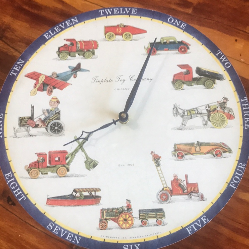 Tinplate quartz clock